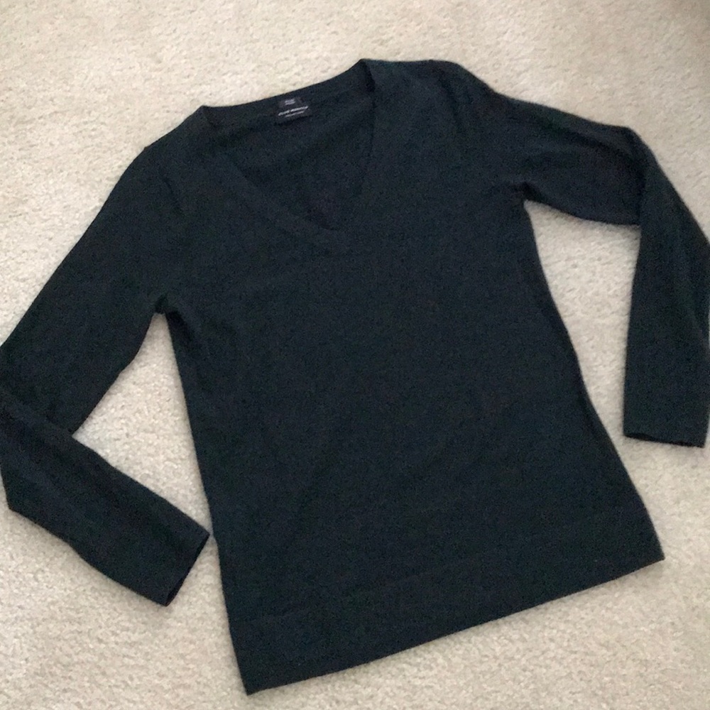 100% merino wool v-neck sweater